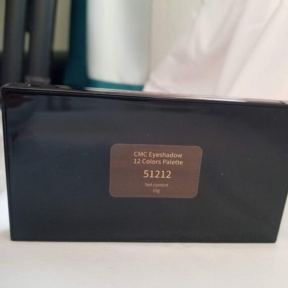 Charmacy Milano - CMC Eyeshadow 12 Color Palette - Picture 11 of 11